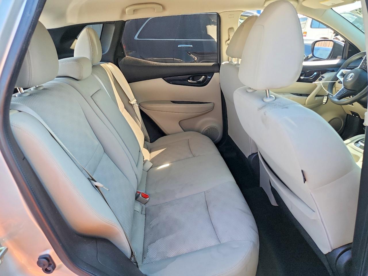 2018 NISSAN ROGUE SPORT SV photo 28