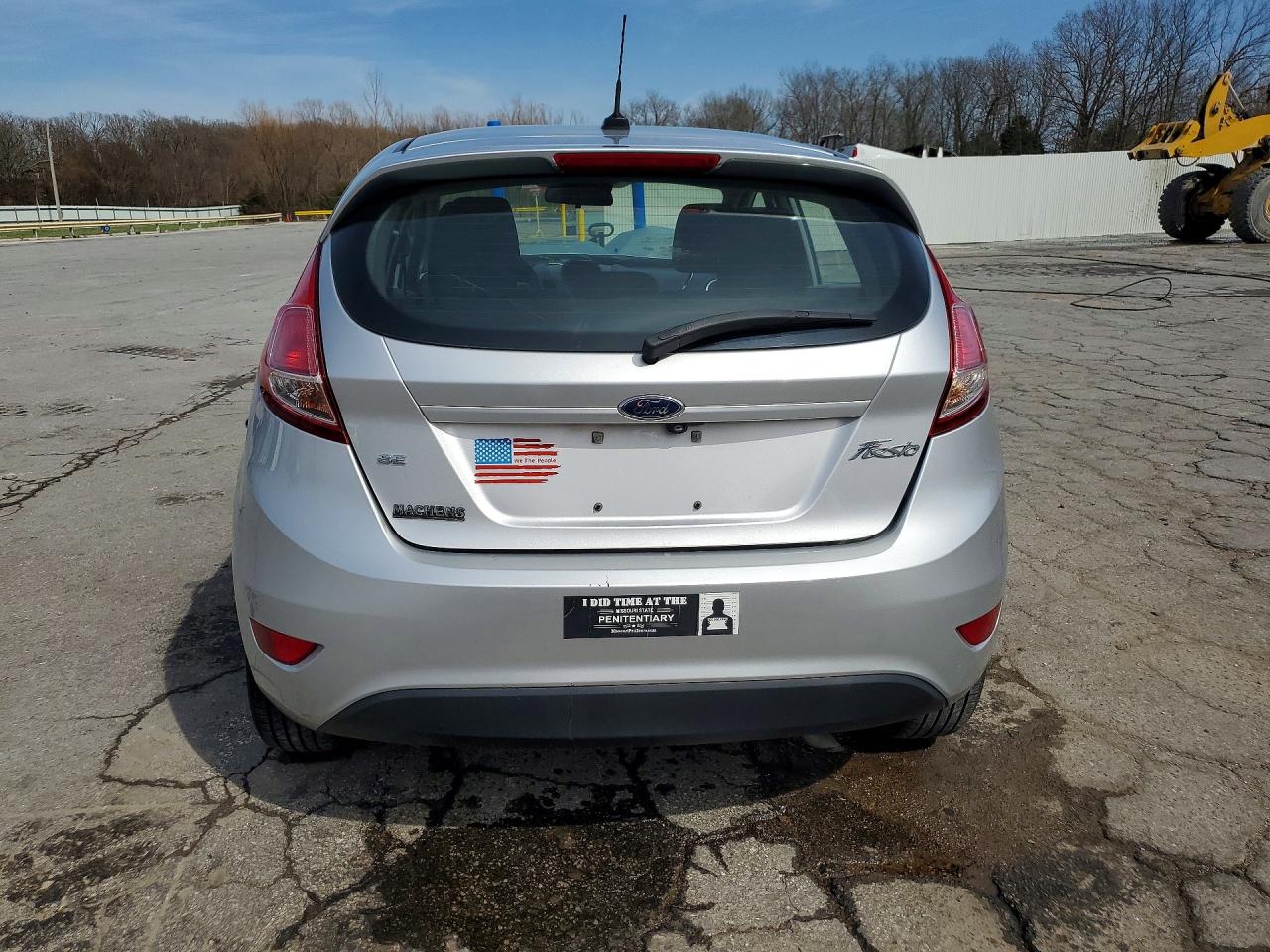 2018 FORD FIESTA SE photo 6