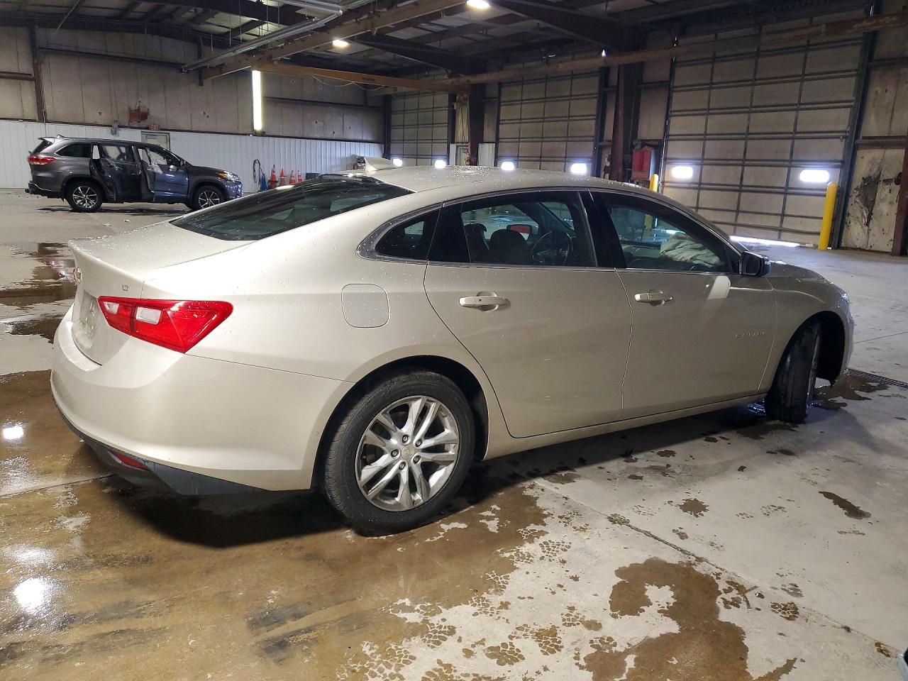 2016 CHEVROLET MALIBU LT photo 6