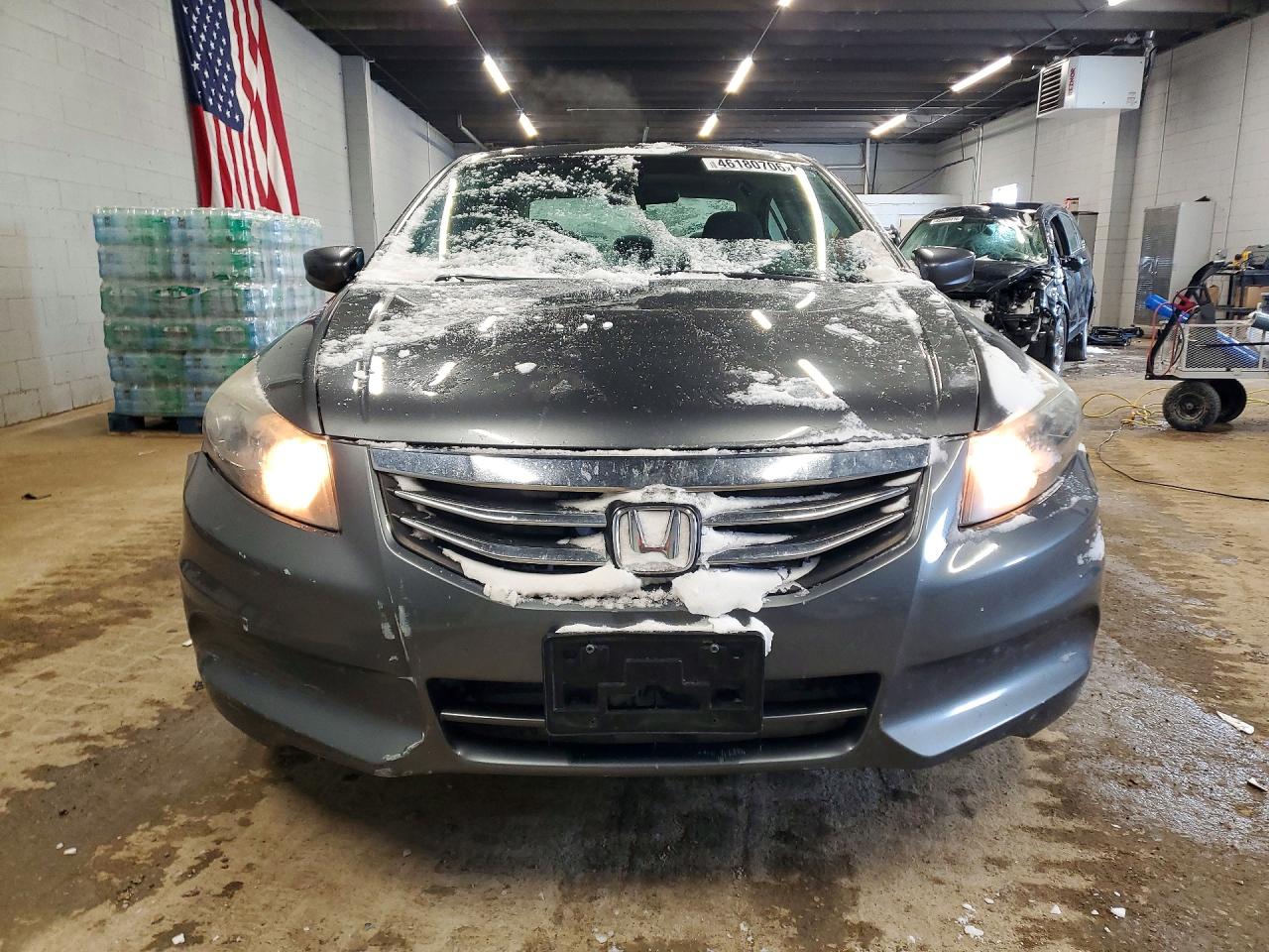 2012 HONDA ACCORD LX photo 5