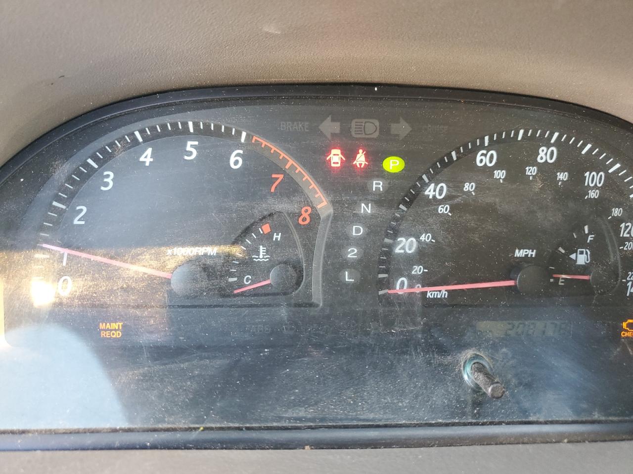 2004 TOYOTA CAMRY STANDARD photo 17