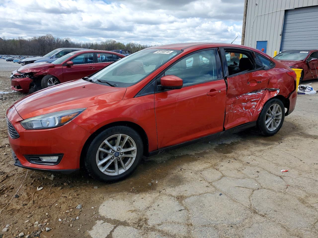 2018 FORD FOCUS