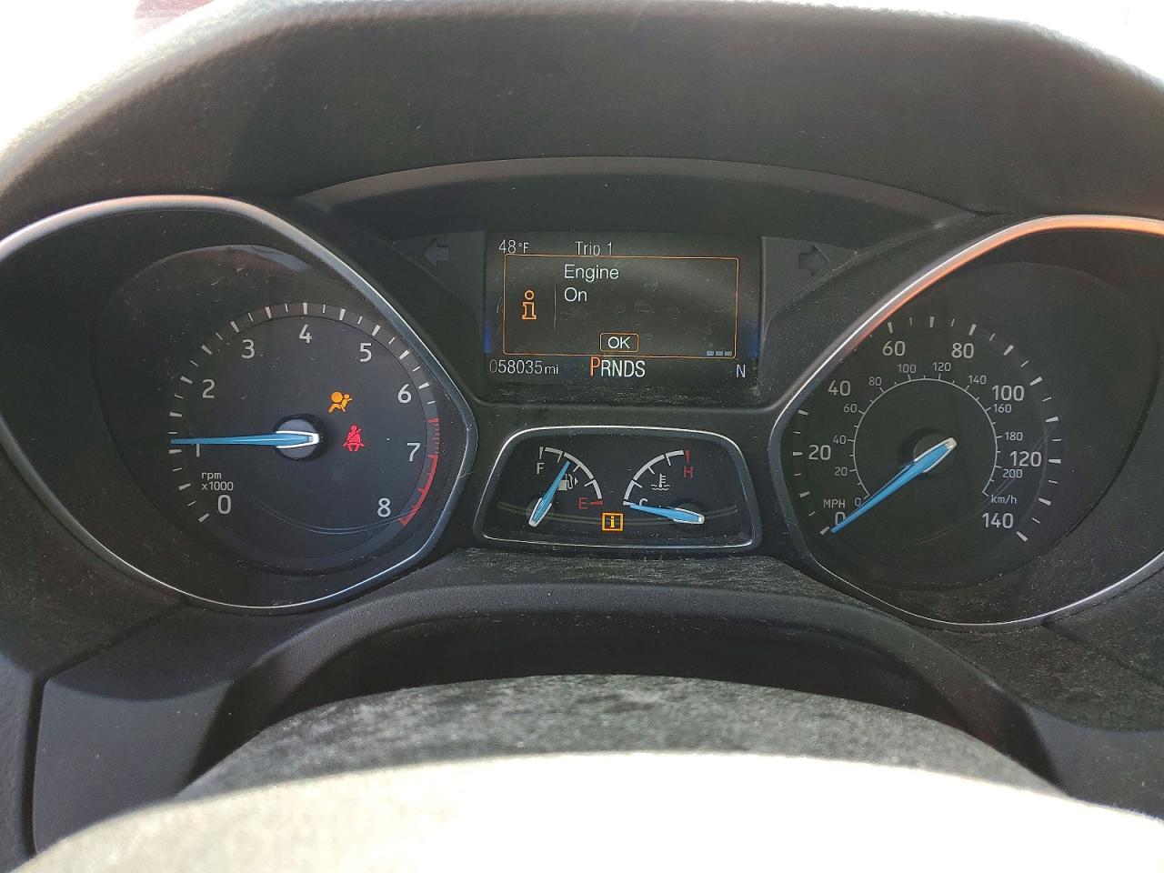 2018 FORD FOCUS SE photo 9