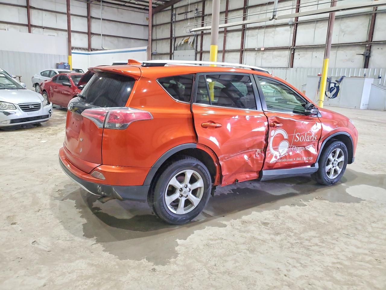 2016 TOYOTA RAV4 SE photo 5
