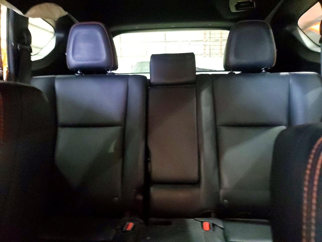 2016 TOYOTA RAV4 SE photo 19