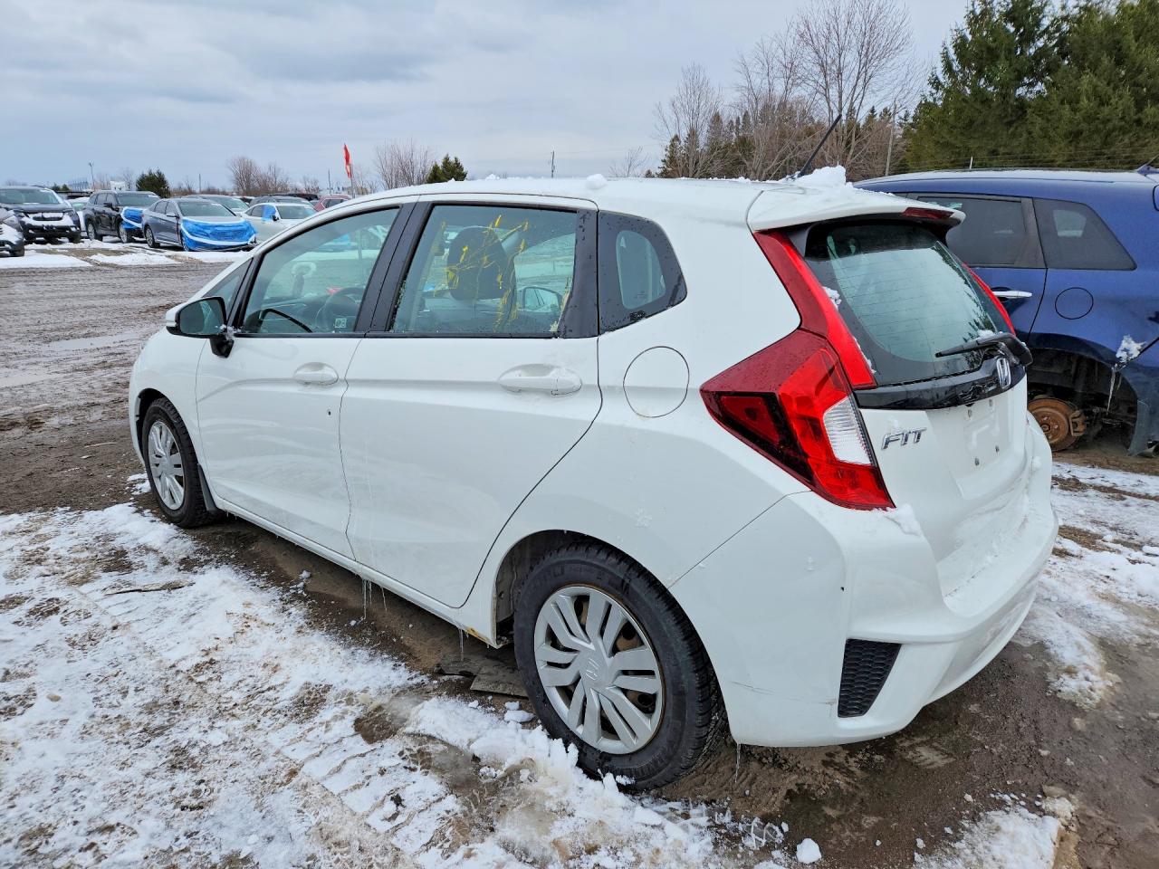 2015 HONDA FIT LX photo 2