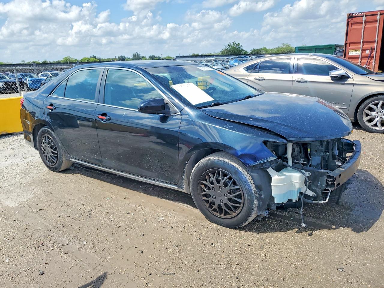2012 TOYOTA CAMRY LE photo 7