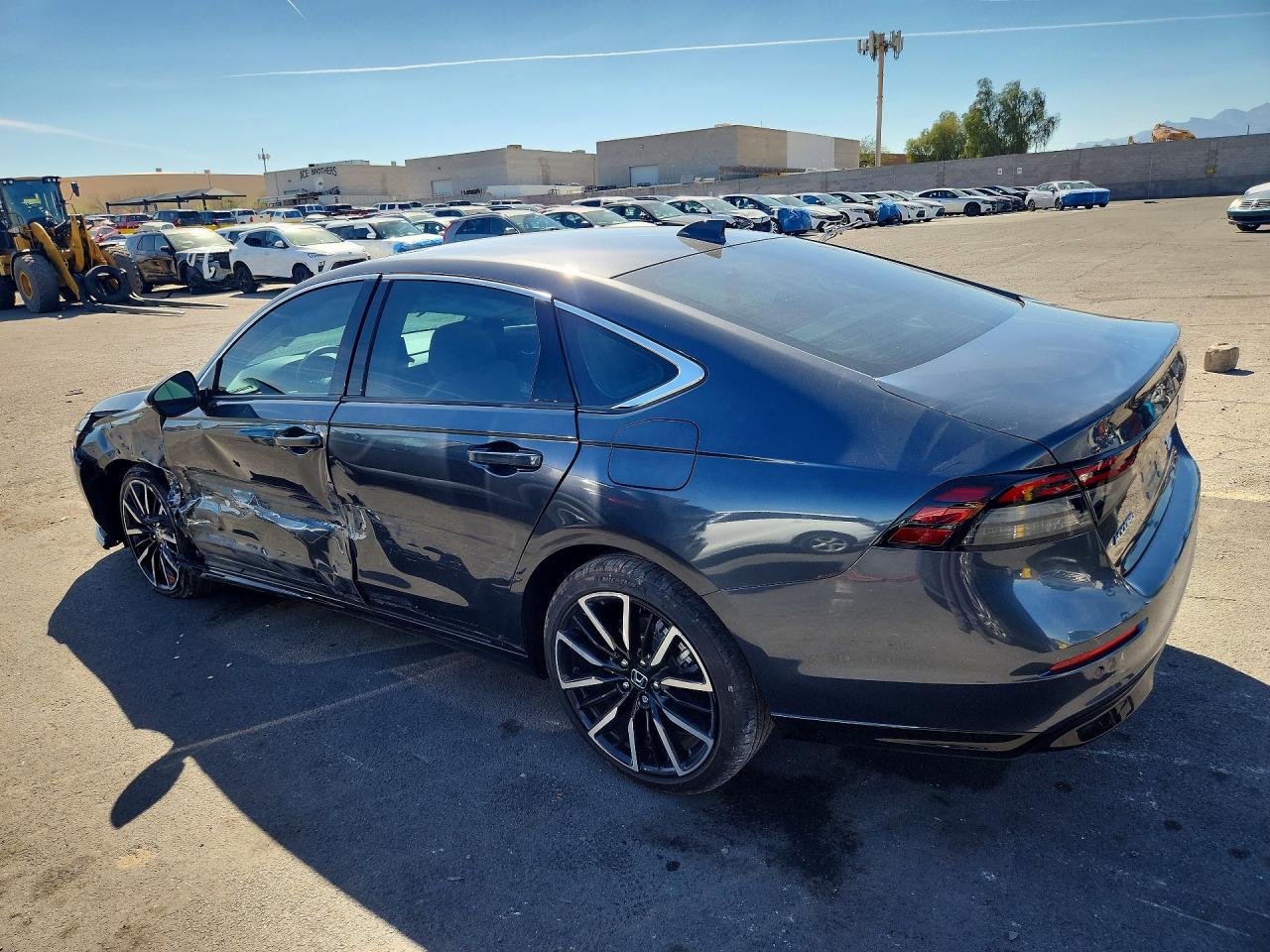 2024 HONDA ACCORD TOURING HYBRID photo 3