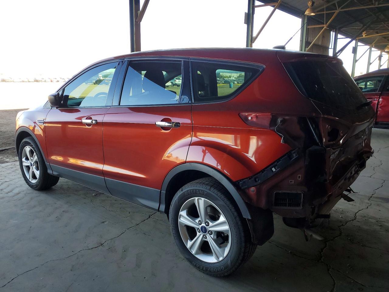 2016 FORD ESCAPE S photo 4