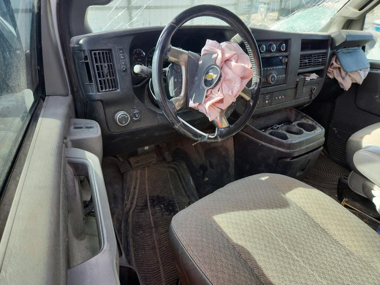 2019 CHEVROLET EXPRESS G3500 UTILITY / SERVICE VAN photo 15