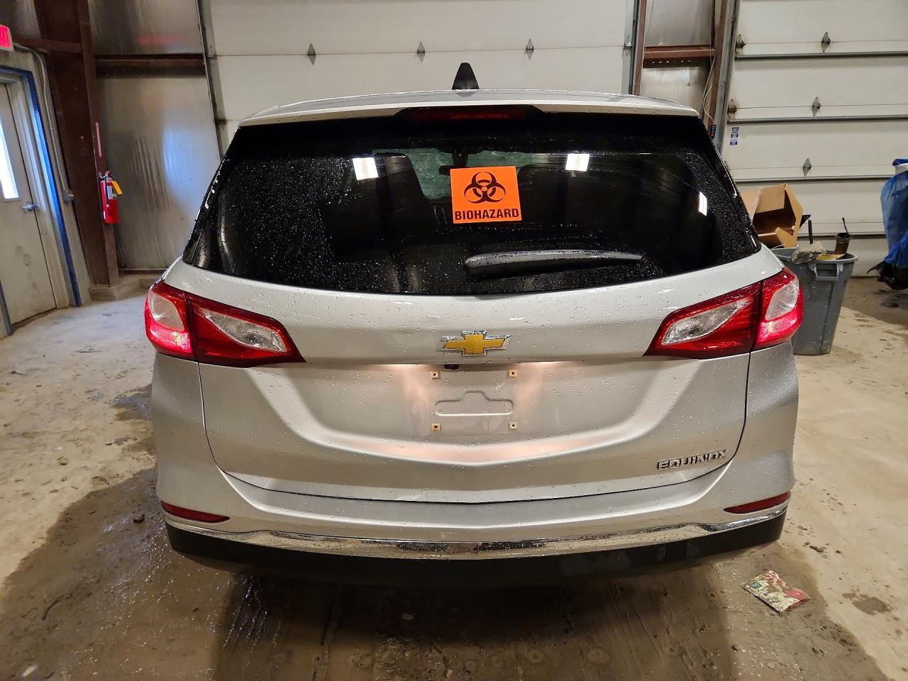 2018 CHEVROLET EQUINOX SPORT photo 11