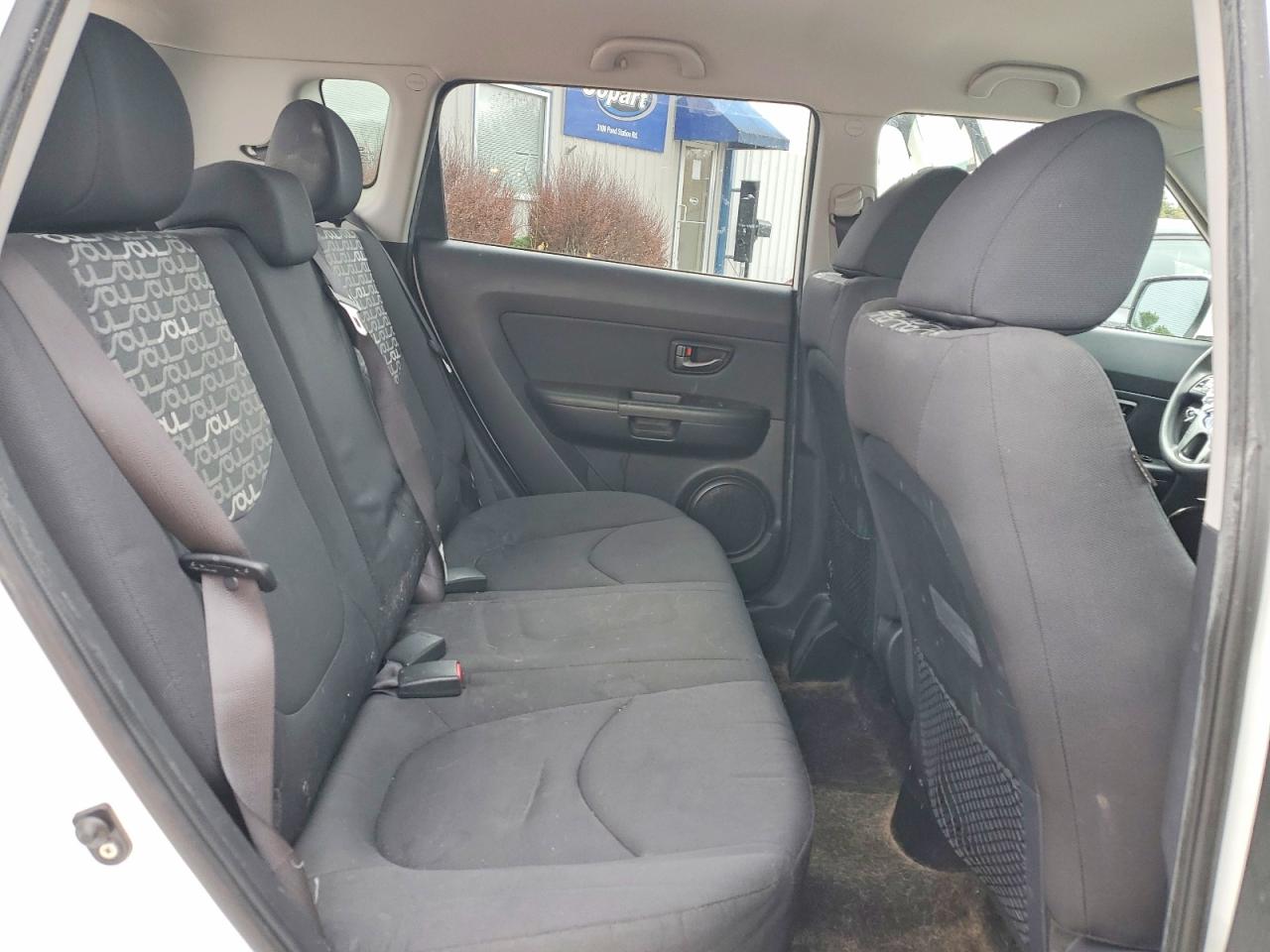 2011 KIA SOUL + photo 28