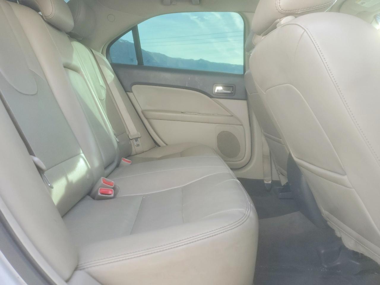2011 FORD FUSION SEL photo 10