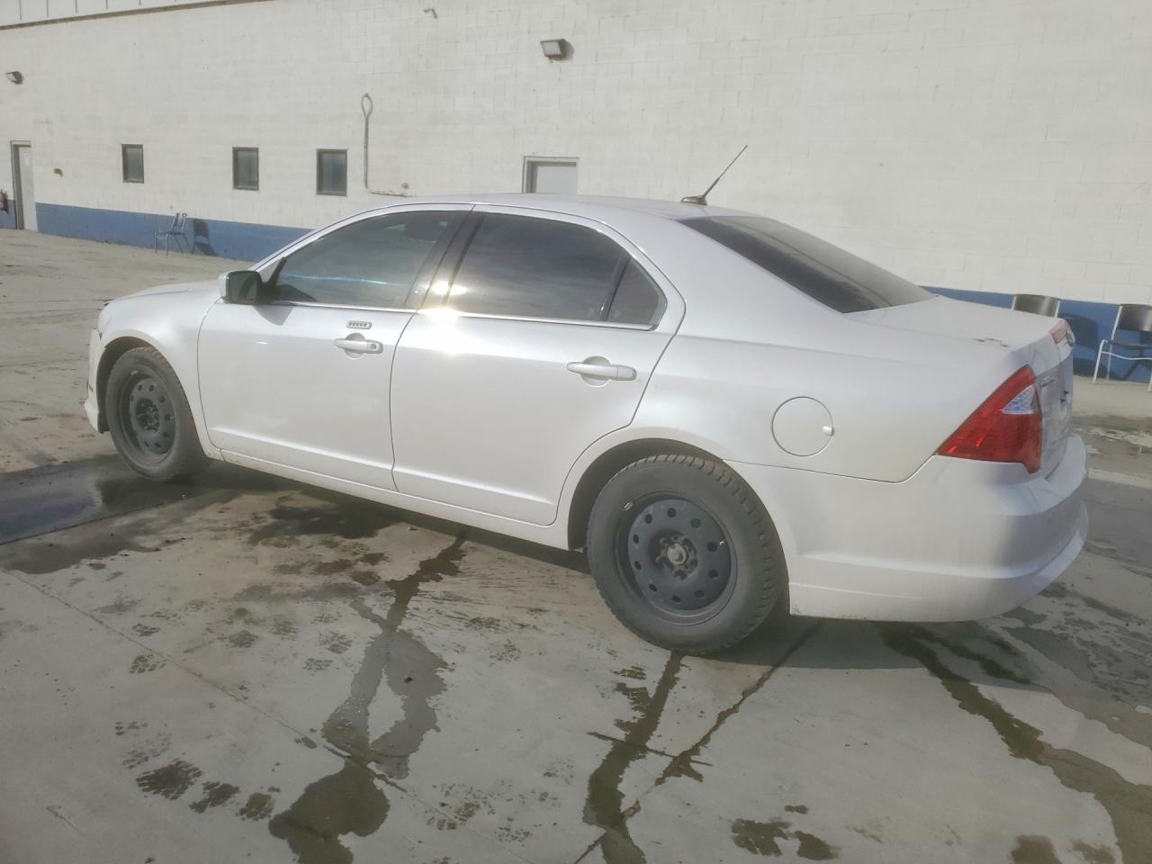 2011 FORD FUSION SEL photo 2