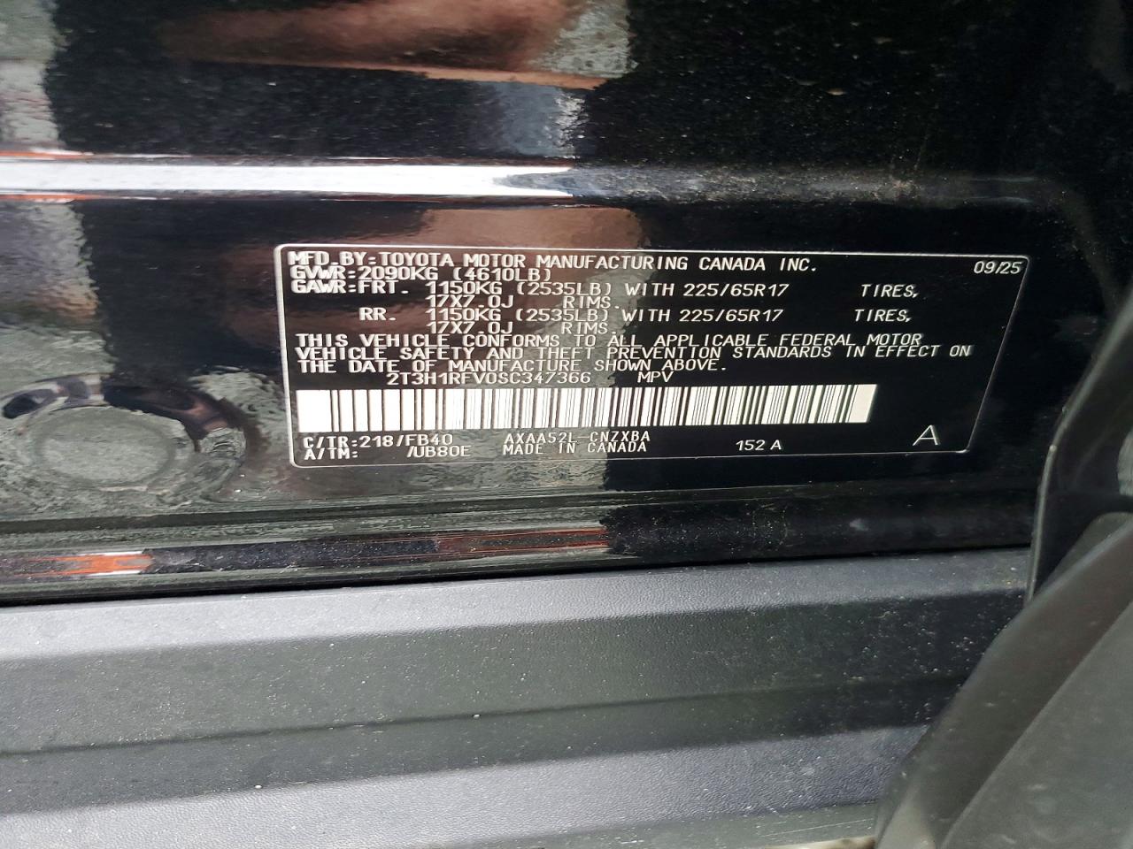 2025 TOYOTA RAV4 LE photo 25