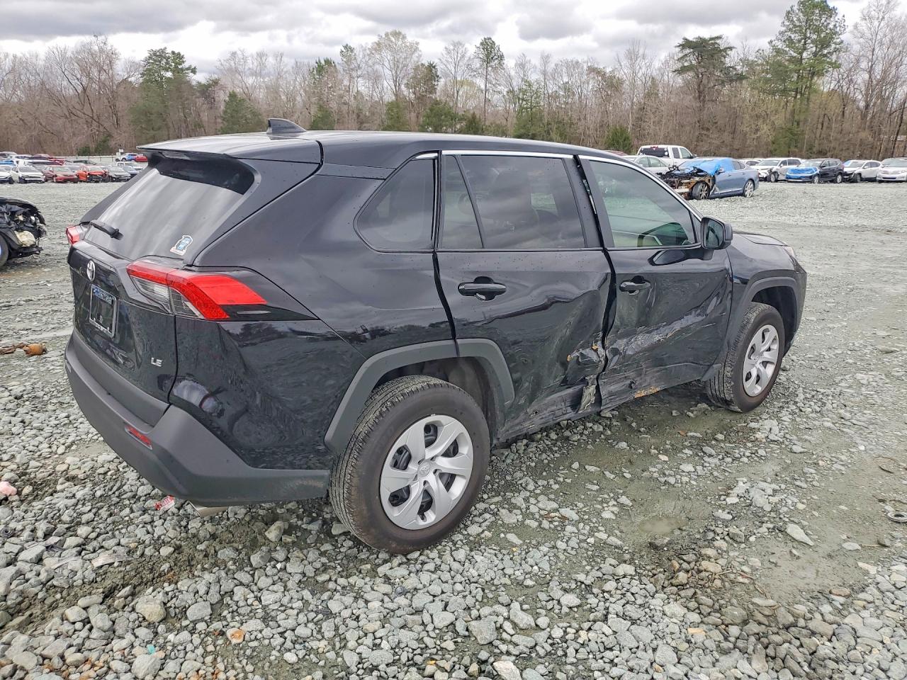 2025 TOYOTA RAV4 LE photo 5