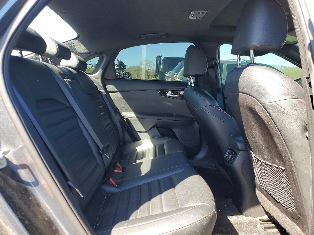 2021 KIA FORTE GT photo 10