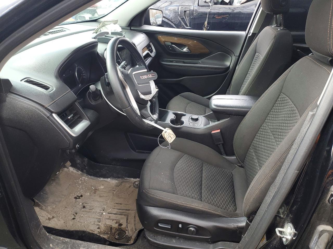 2018 GMC TERRAIN SLE photo 7