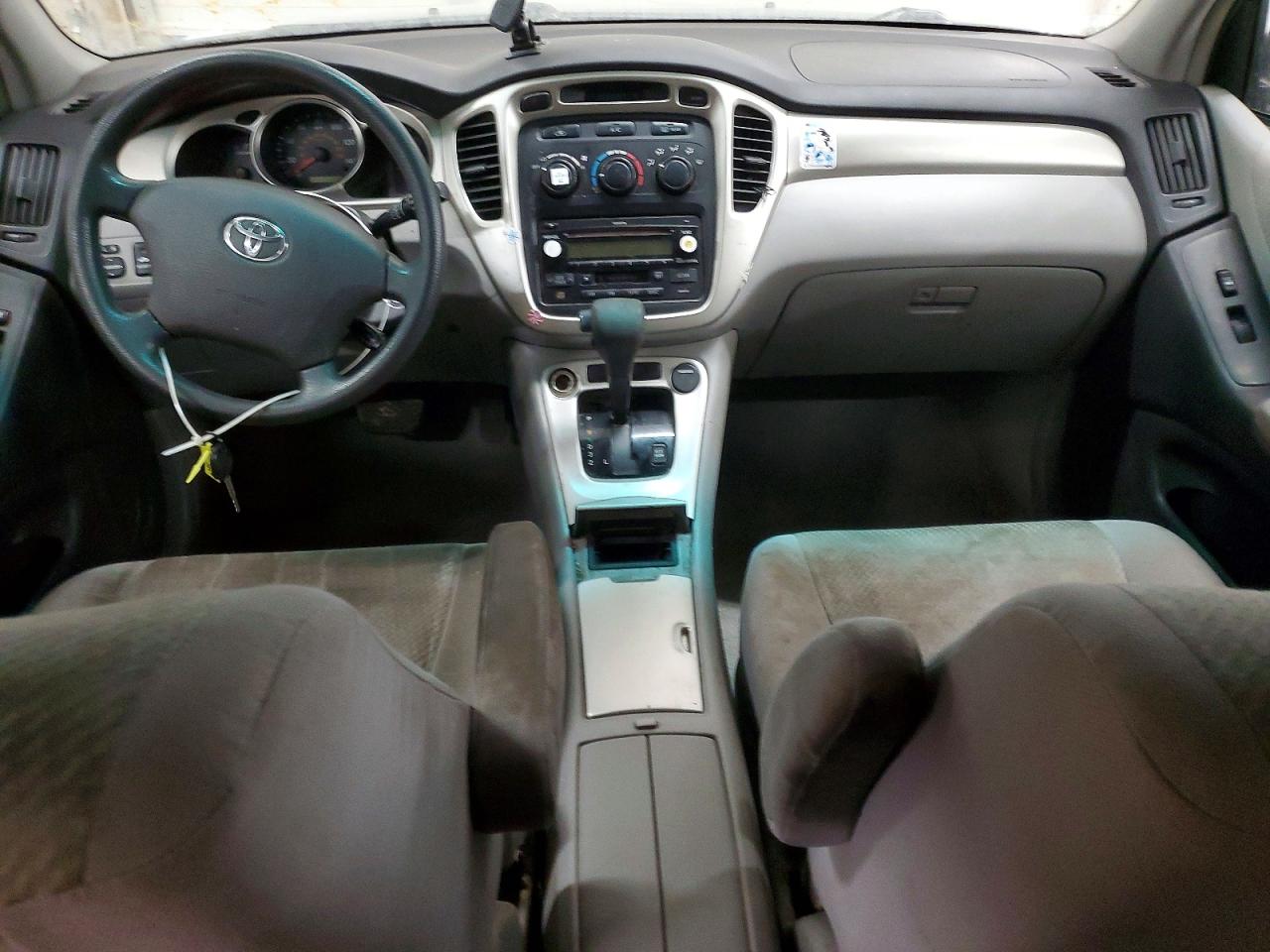 2006 TOYOTA HIGHLANDER BASE photo 15