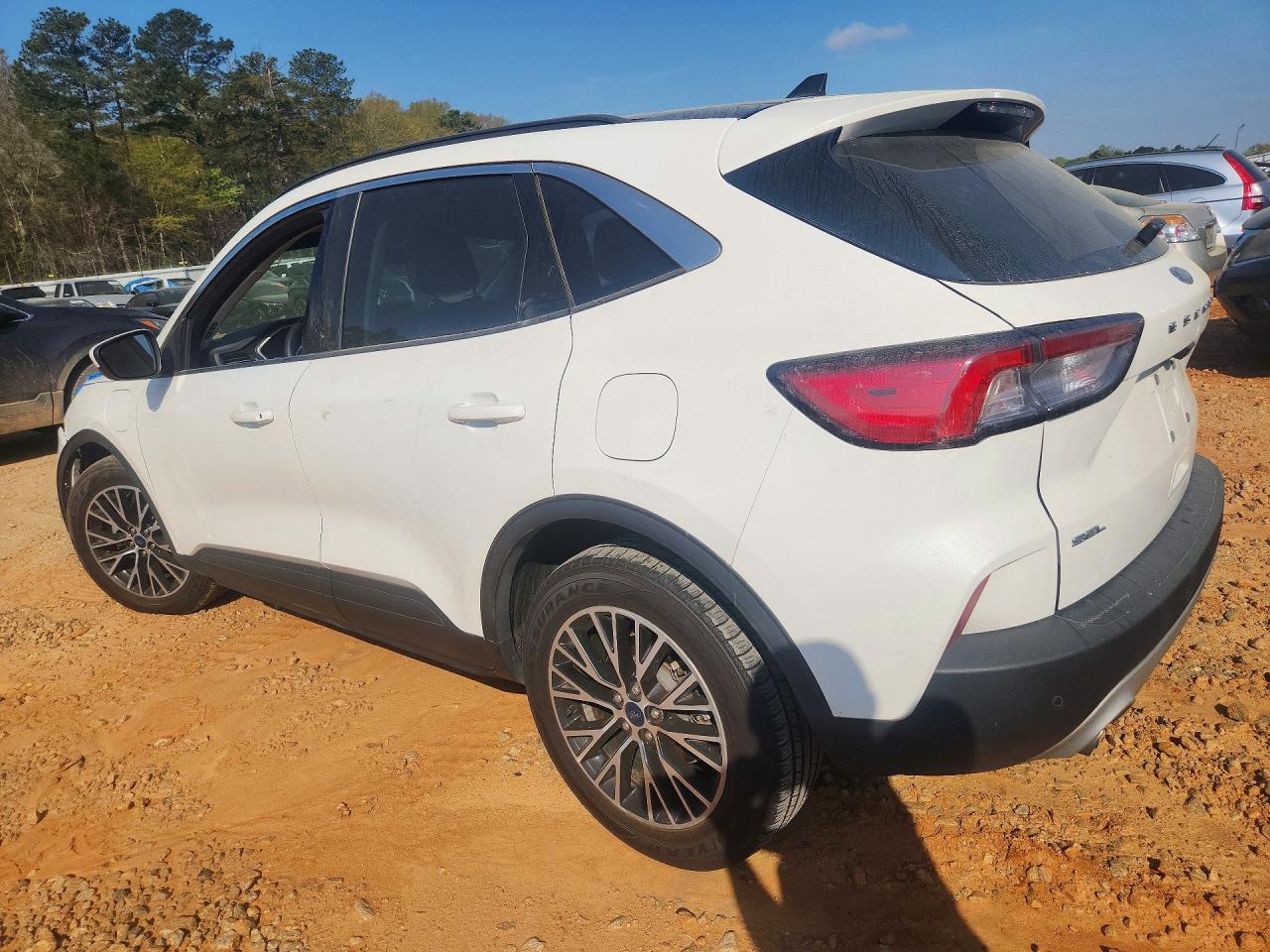 2022 FORD ESCAPE SEL photo 4