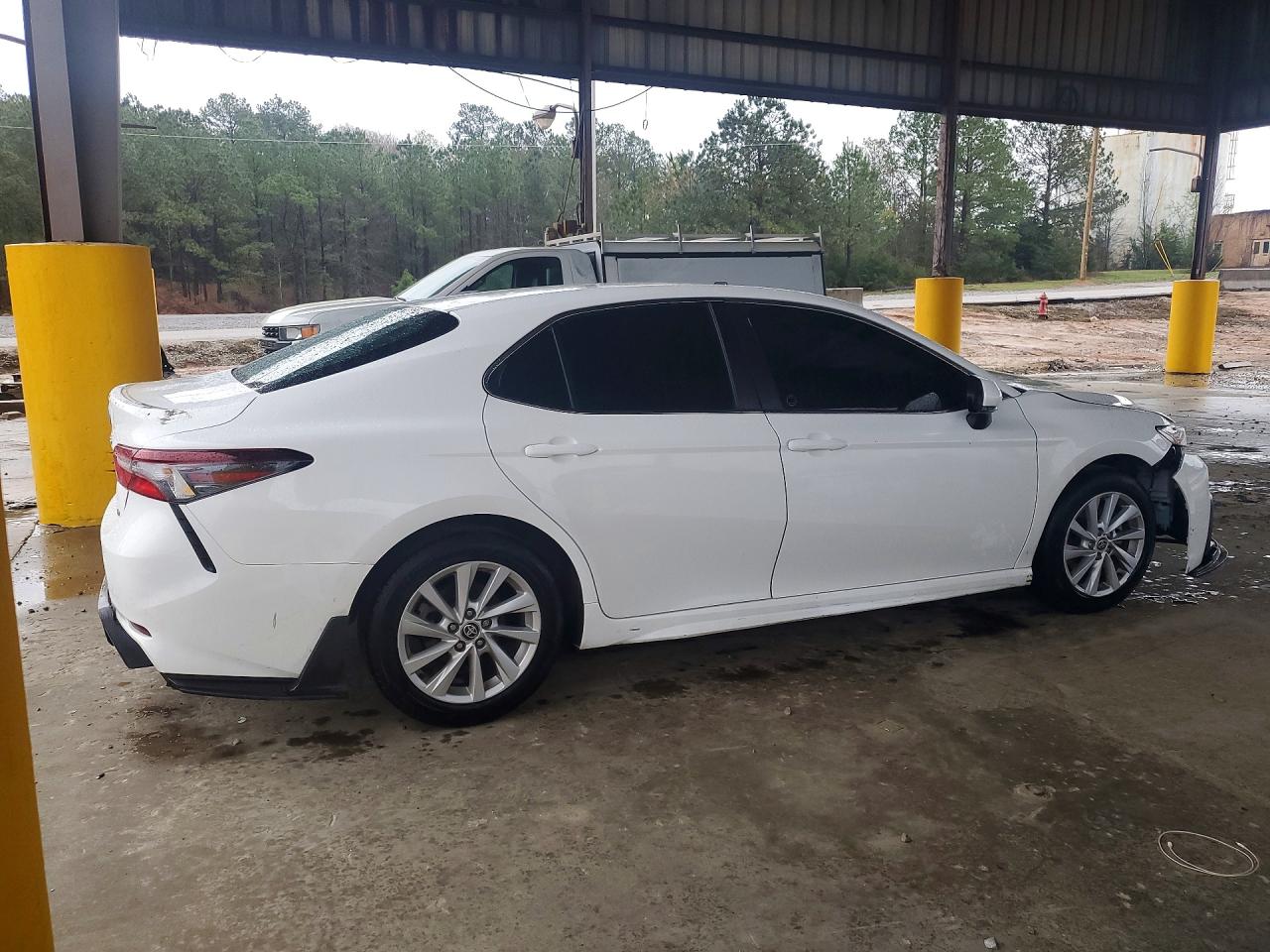 2022 TOYOTA CAMRY SE photo 7
