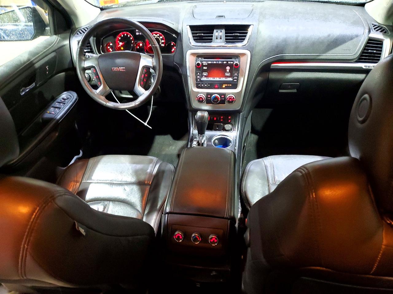 2015 GMC ACADIA SLE photo 8
