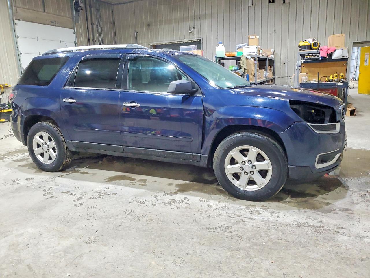 2015 GMC ACADIA SLE photo 4