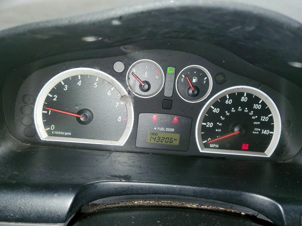 2005 HYUNDAI SANTA FE GLS photo 9