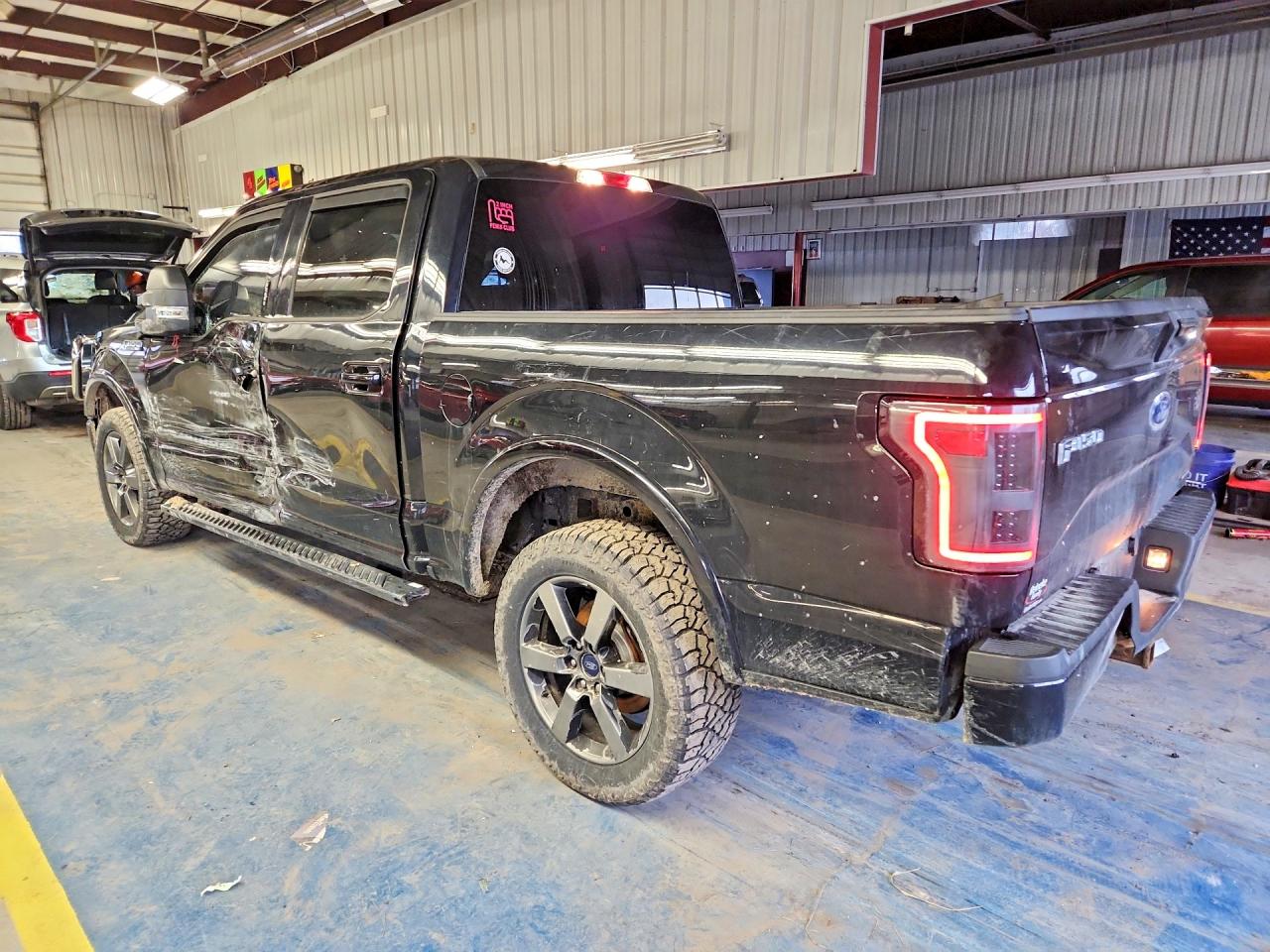 2016 FORD F150 SUPERCREW photo 2