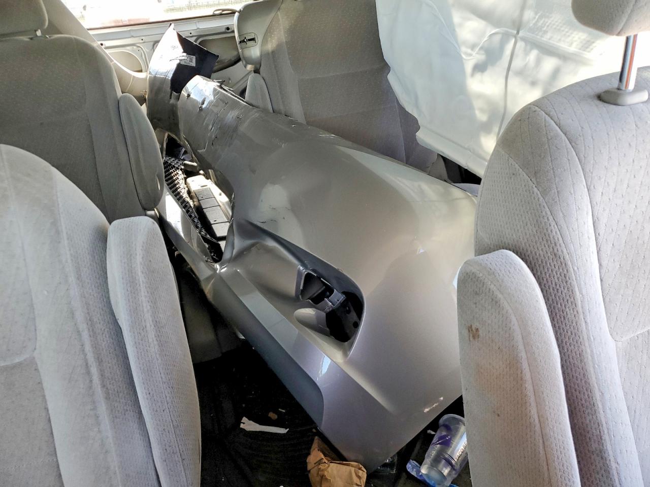 2016 TOYOTA SIENNA photo 13