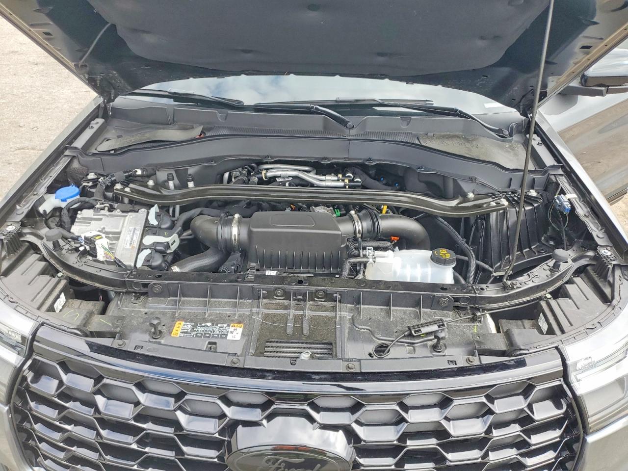 2025 FORD EXPLORER ST photo 12