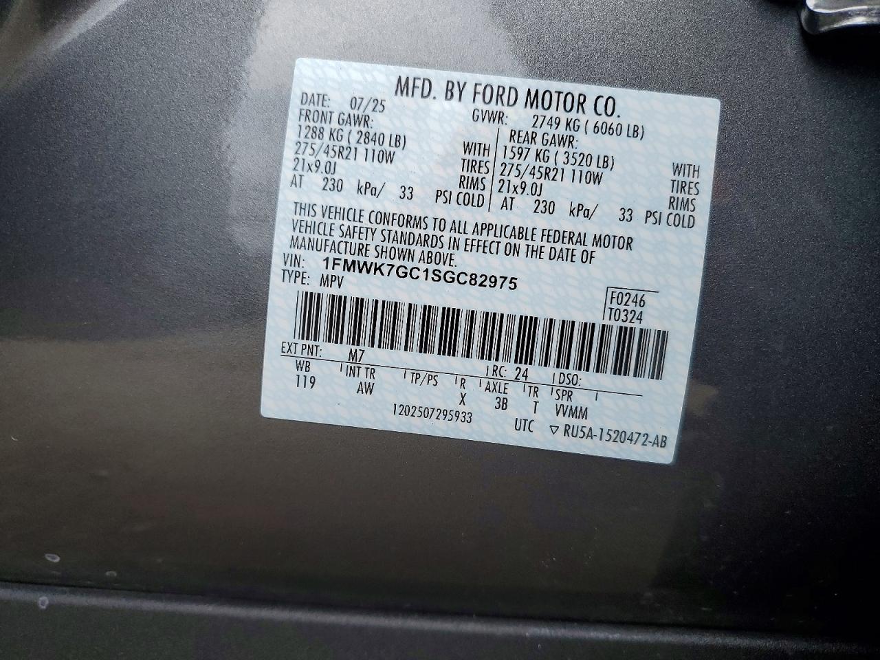 2025 FORD EXPLORER ST photo 14