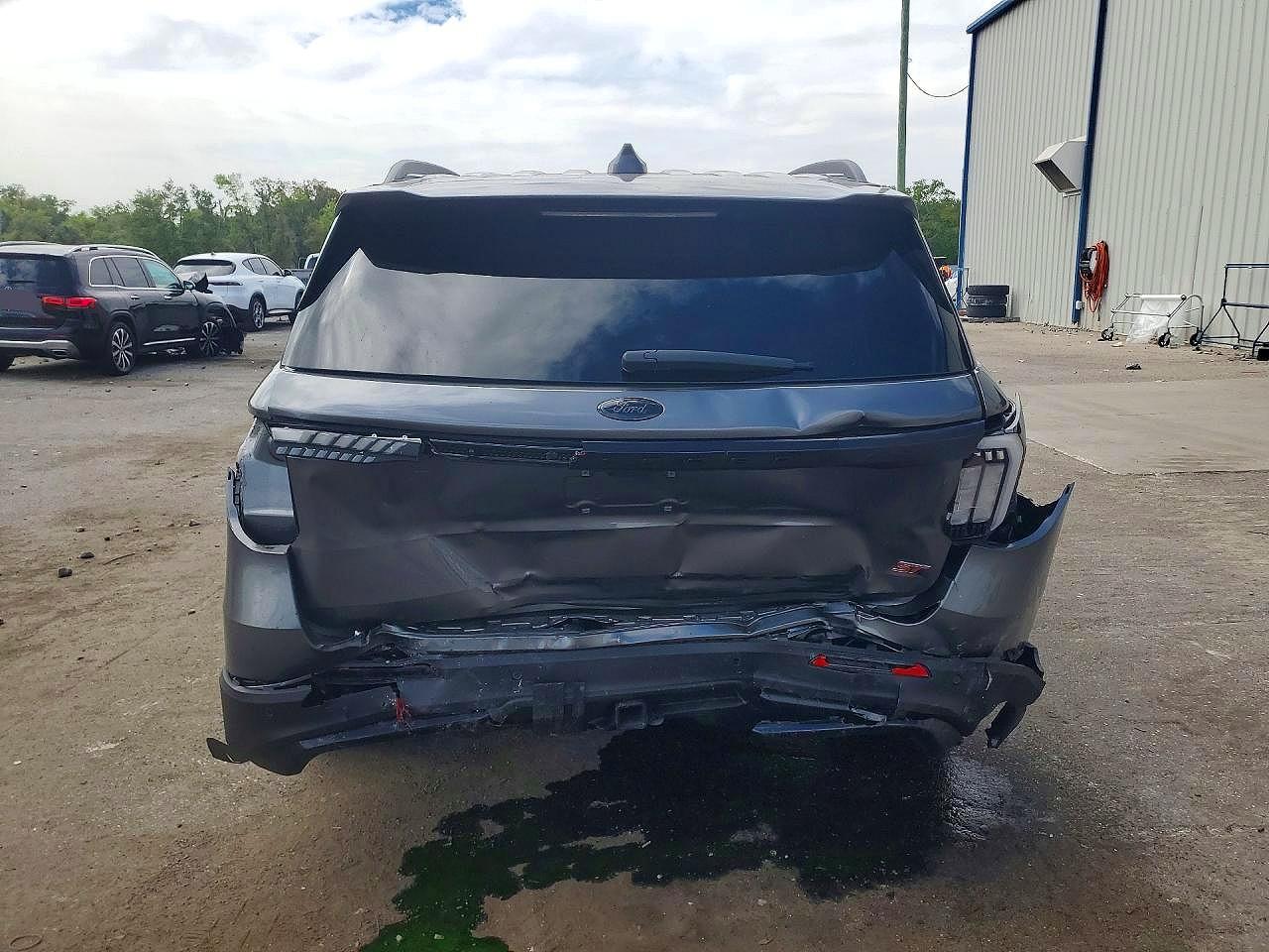 2025 FORD EXPLORER ST photo 6