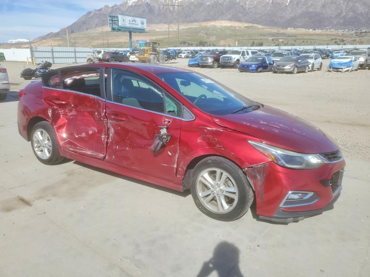 2017 CHEVROLET CRUZE LT photo 10