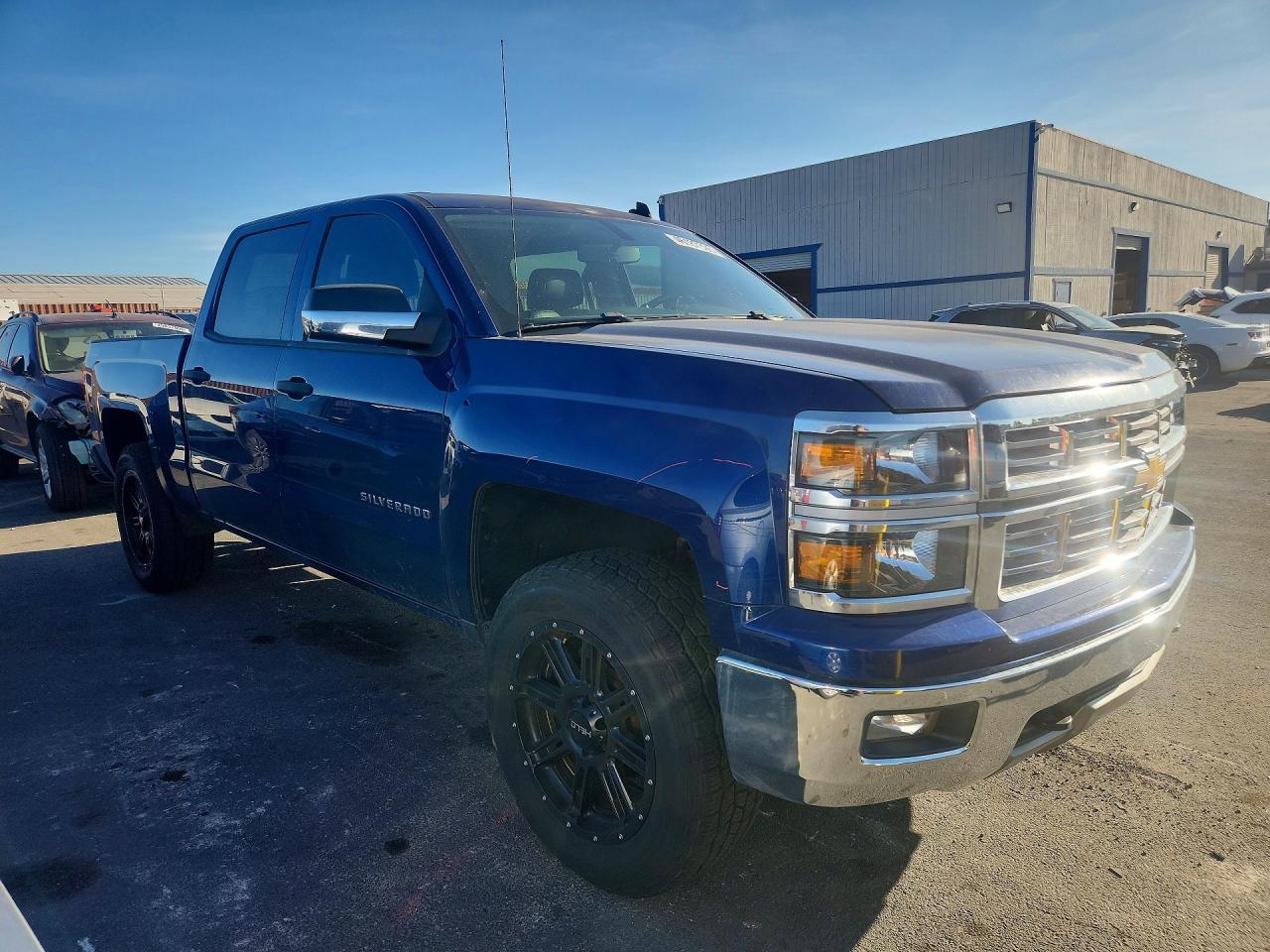 2014 CHEVROLET SILVERADO K1500 LT photo 4