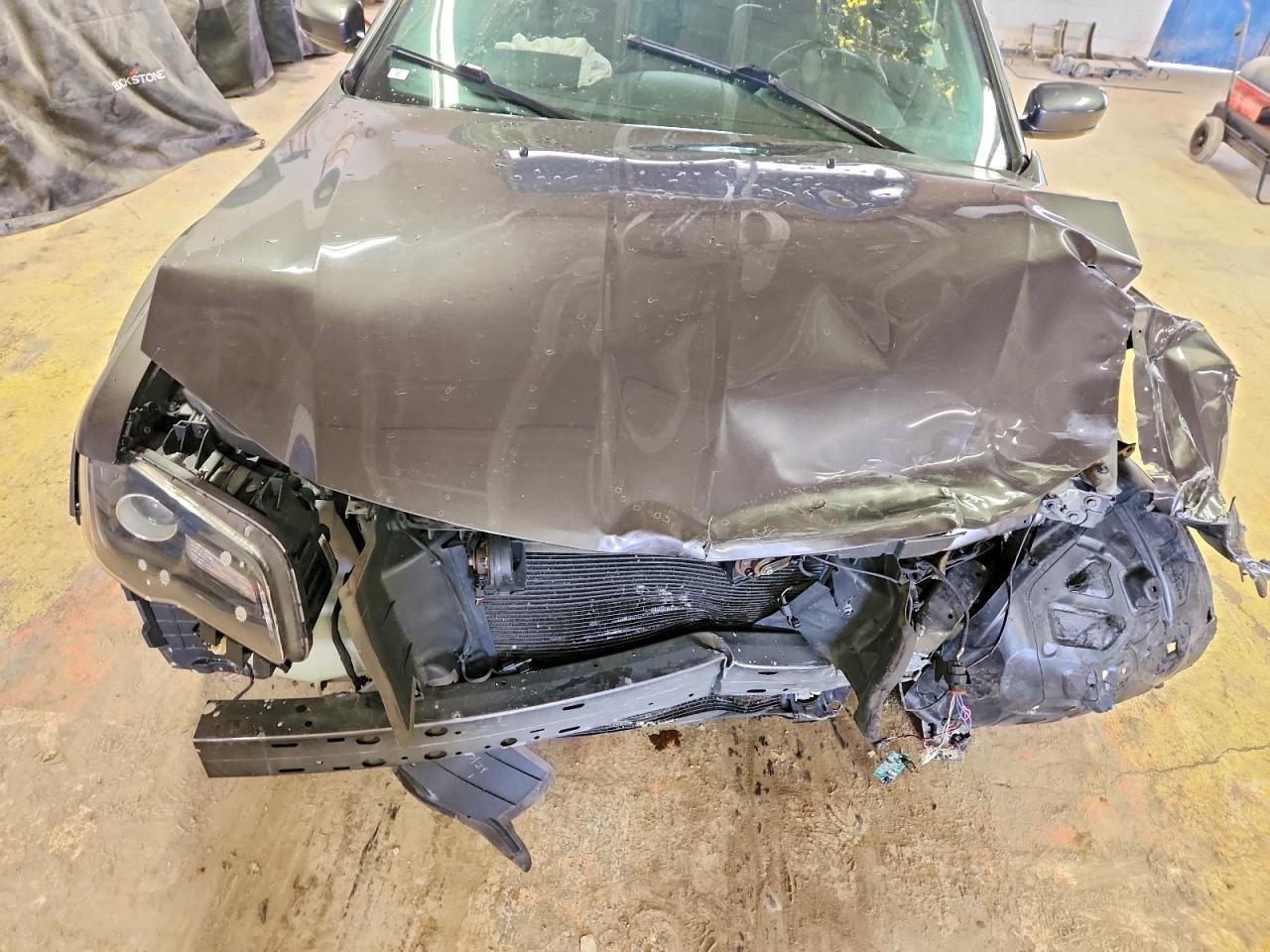 2018 CHRYSLER 300 S photo 21