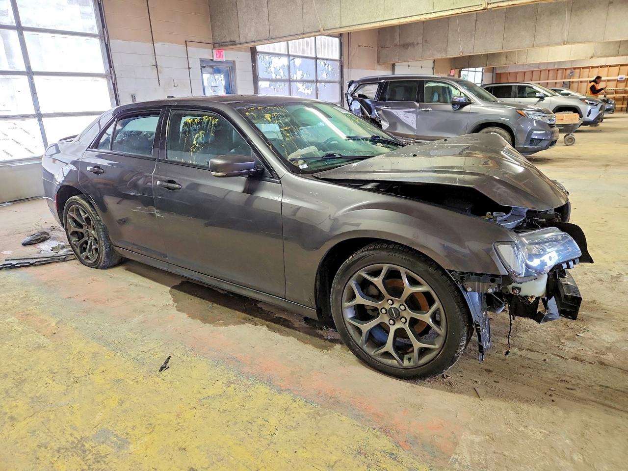 2018 CHRYSLER 300 S photo 7