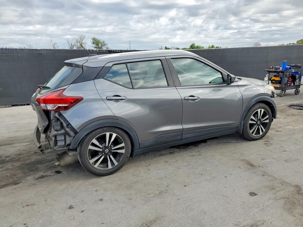 2018 NISSAN KICKS SV photo 5