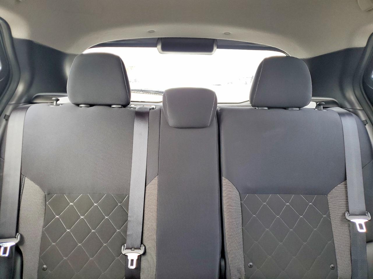 2018 NISSAN KICKS SV photo 19