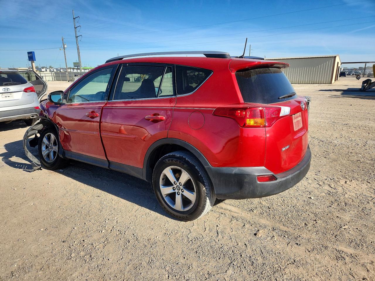 2015 TOYOTA RAV4 XLE photo 2