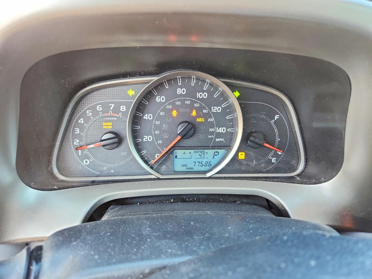 2015 TOYOTA RAV4 XLE photo 9