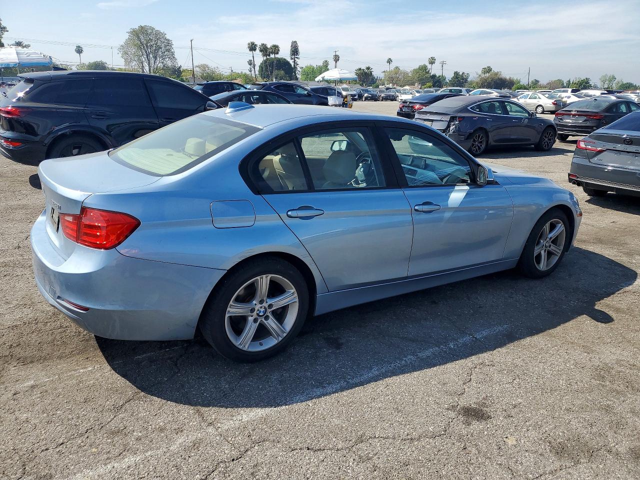 2013 BMW 328 I SULEV photo 3