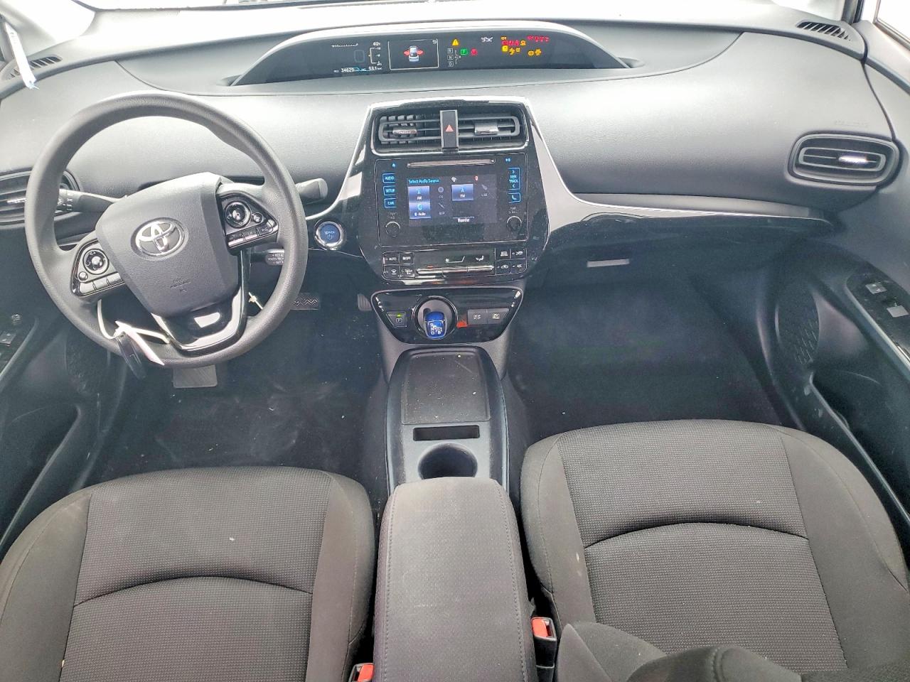 2019 TOYOTA PRIUS L ECO photo 8