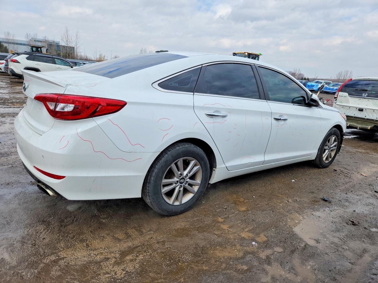 2015 HYUNDAI SONATA SE photo 5