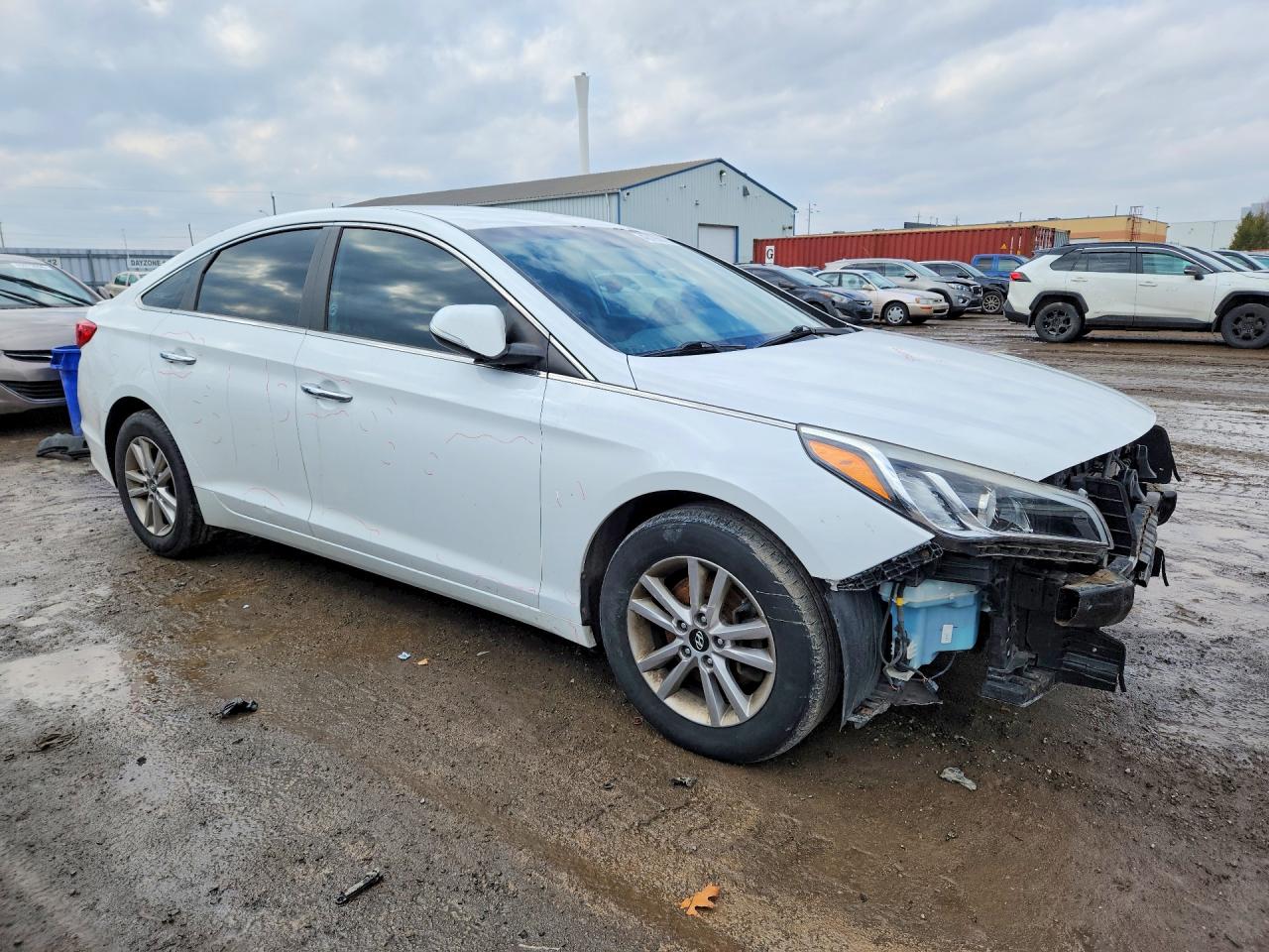 2015 HYUNDAI SONATA SE photo 7