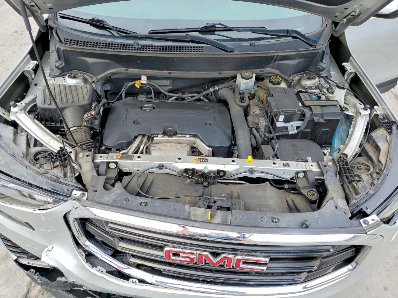 2018 GMC TERRAIN SLE photo 23