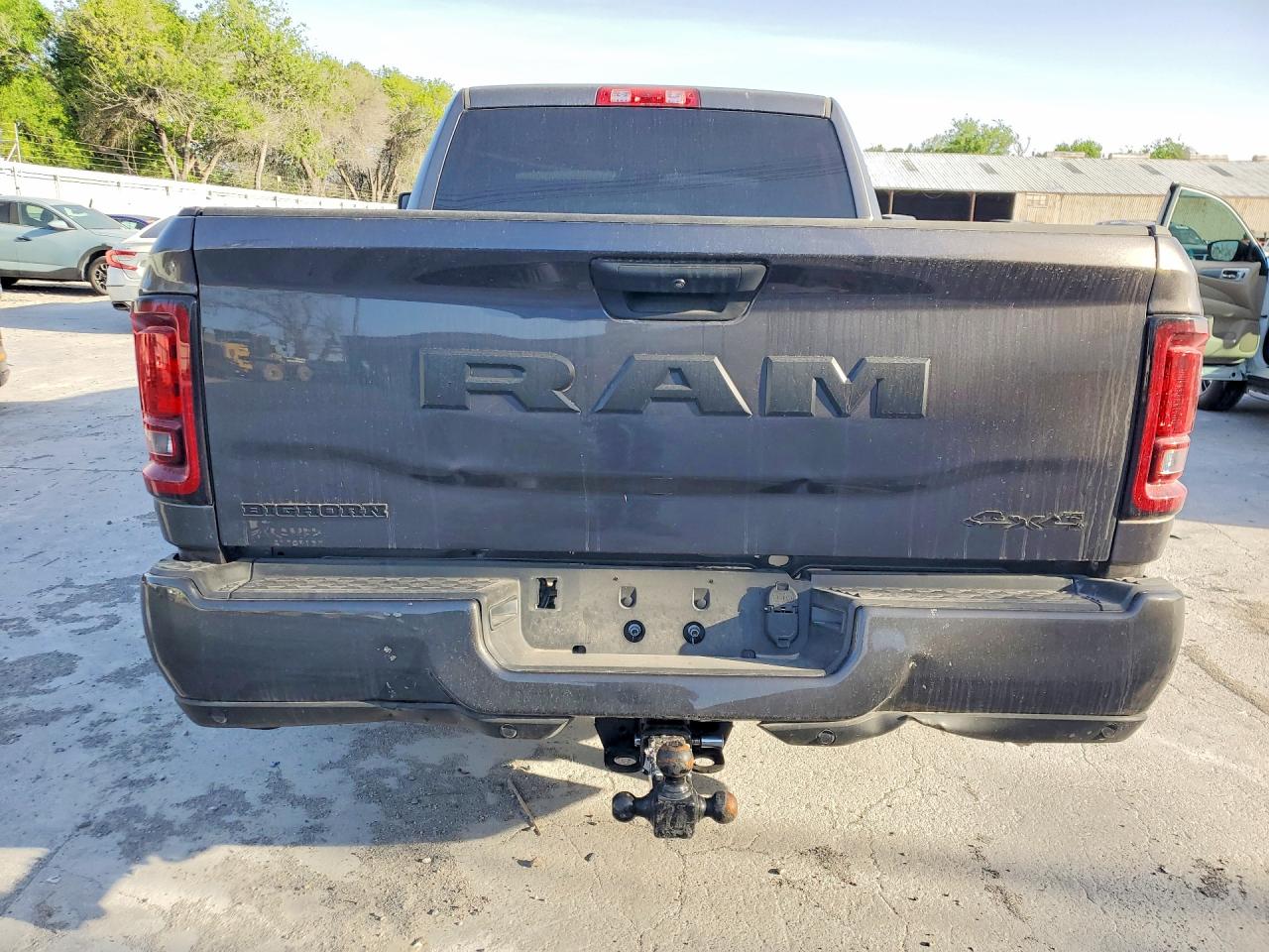 2025 RAM 2500 BIG HORN photo 6