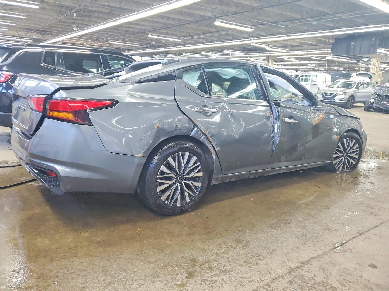 2025 NISSAN ALTIMA 2.5 SV photo 5