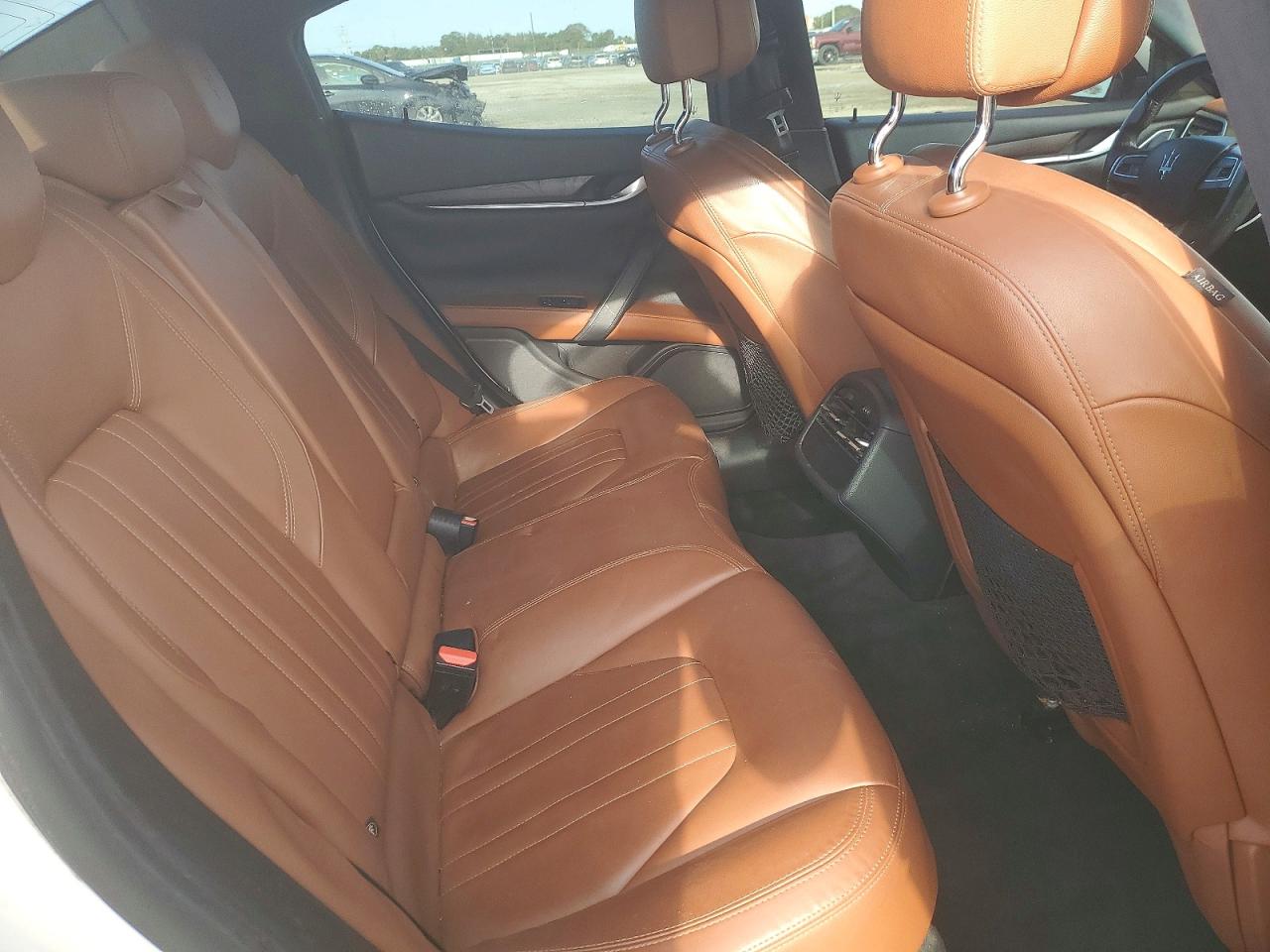 2016 MASERATI GHIBLI S photo 19