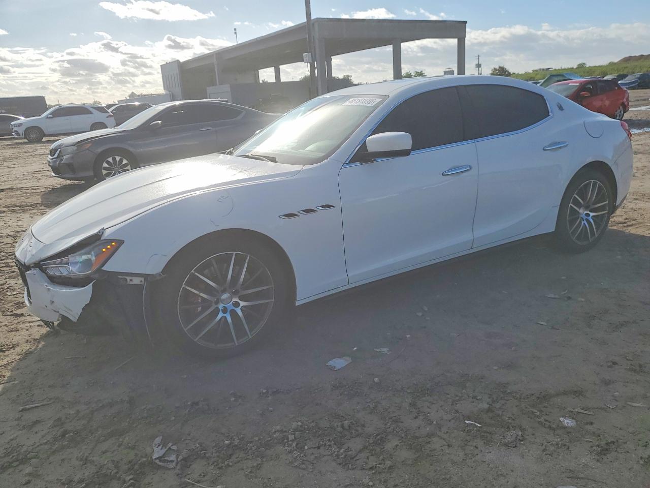 2016 MASERATI GHIBLI